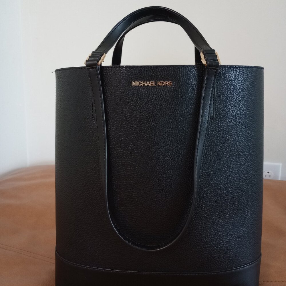 Michael Kors Large North South Shopper Black Pebble leather Tote/Shopper